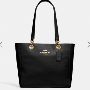 Authentic Coach Jes tote